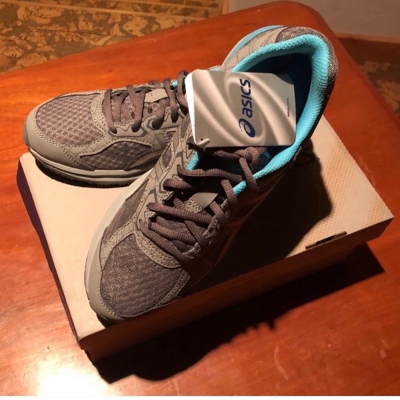 NWT Asics Endurant running shoes - Picture 2 of 5